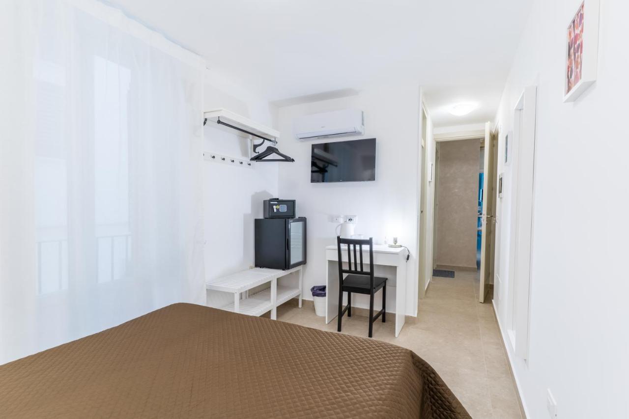 Mama Tita Rooms And Breakfast Palermo Exterior foto