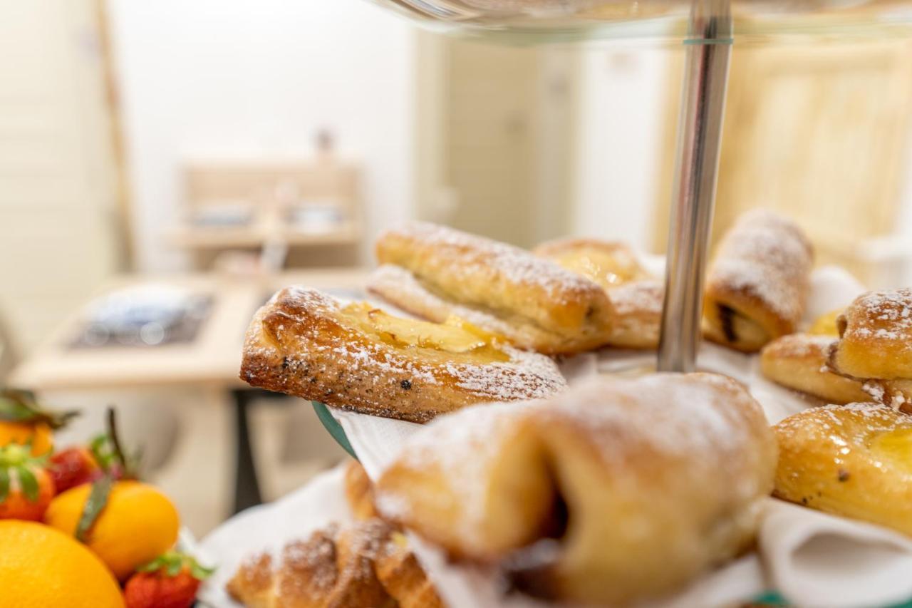 Mama Tita Rooms And Breakfast Palermo Exterior foto