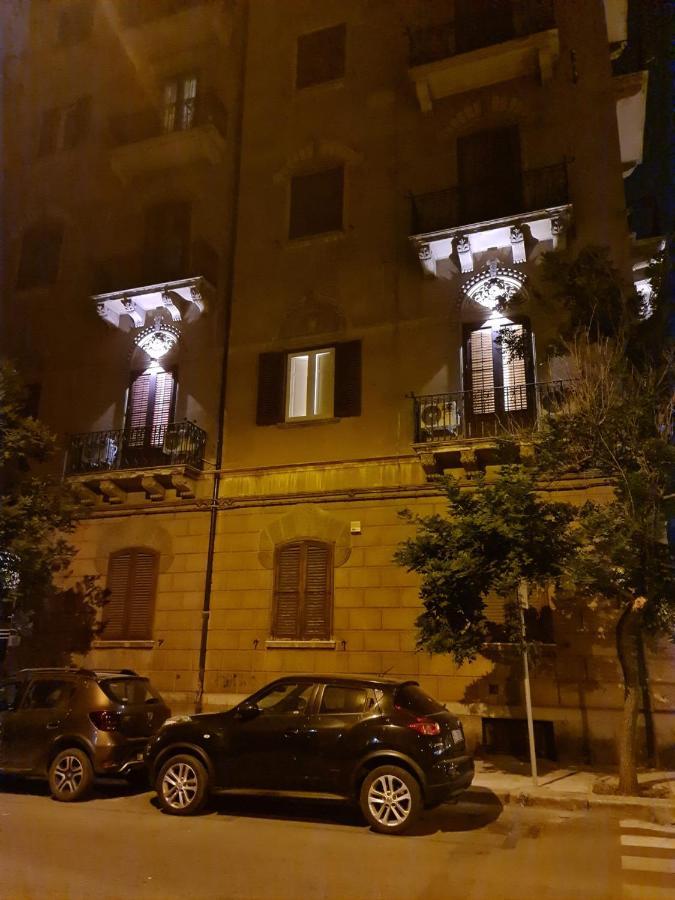 Mama Tita Rooms And Breakfast Palermo Exterior foto