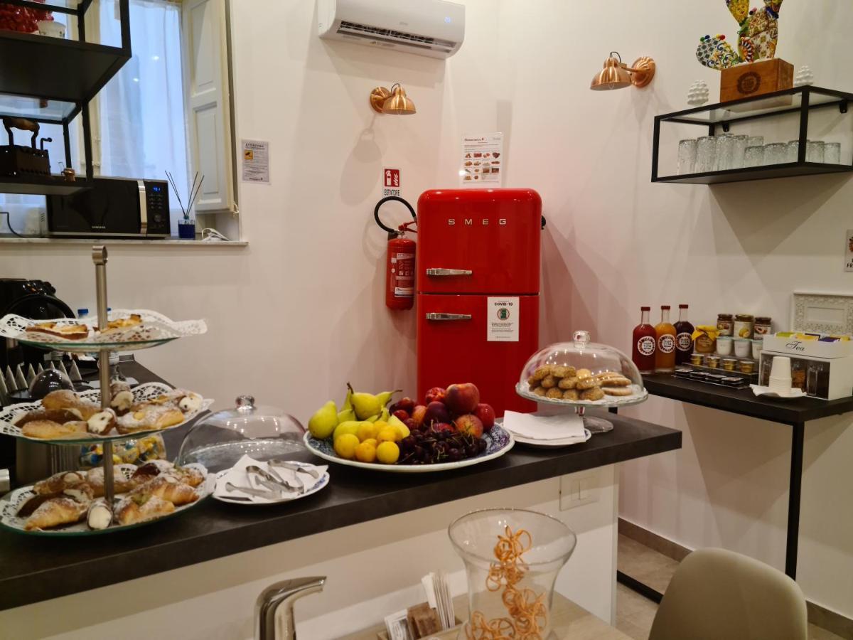 Mama Tita Rooms And Breakfast Palermo Exterior foto